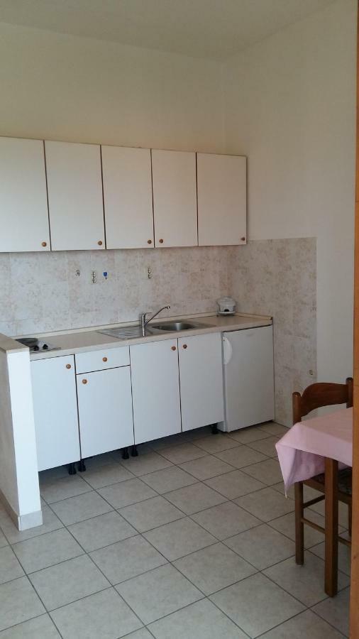 Apartmani Ivanka Макарска Екстериор снимка